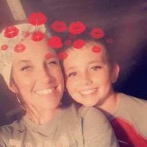 Meet your Posher, Cydney